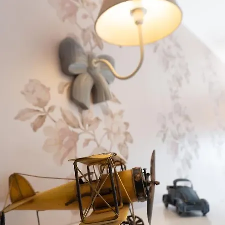 Stylish Villa Near Krakow By Golden Villas * Wegrzce