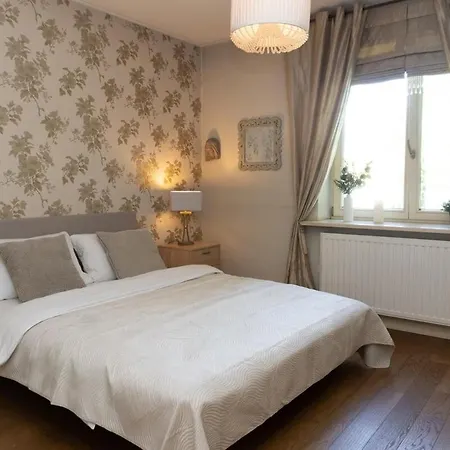 Villa Stylish Villa Near Krakow By Golden Villas *