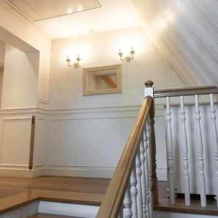 Stylish Villa Near Krakow By Golden Villas Villa *